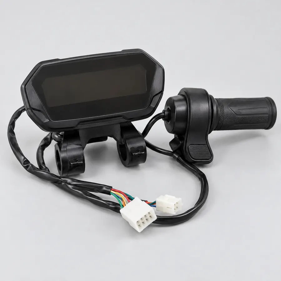 Display y acelerador